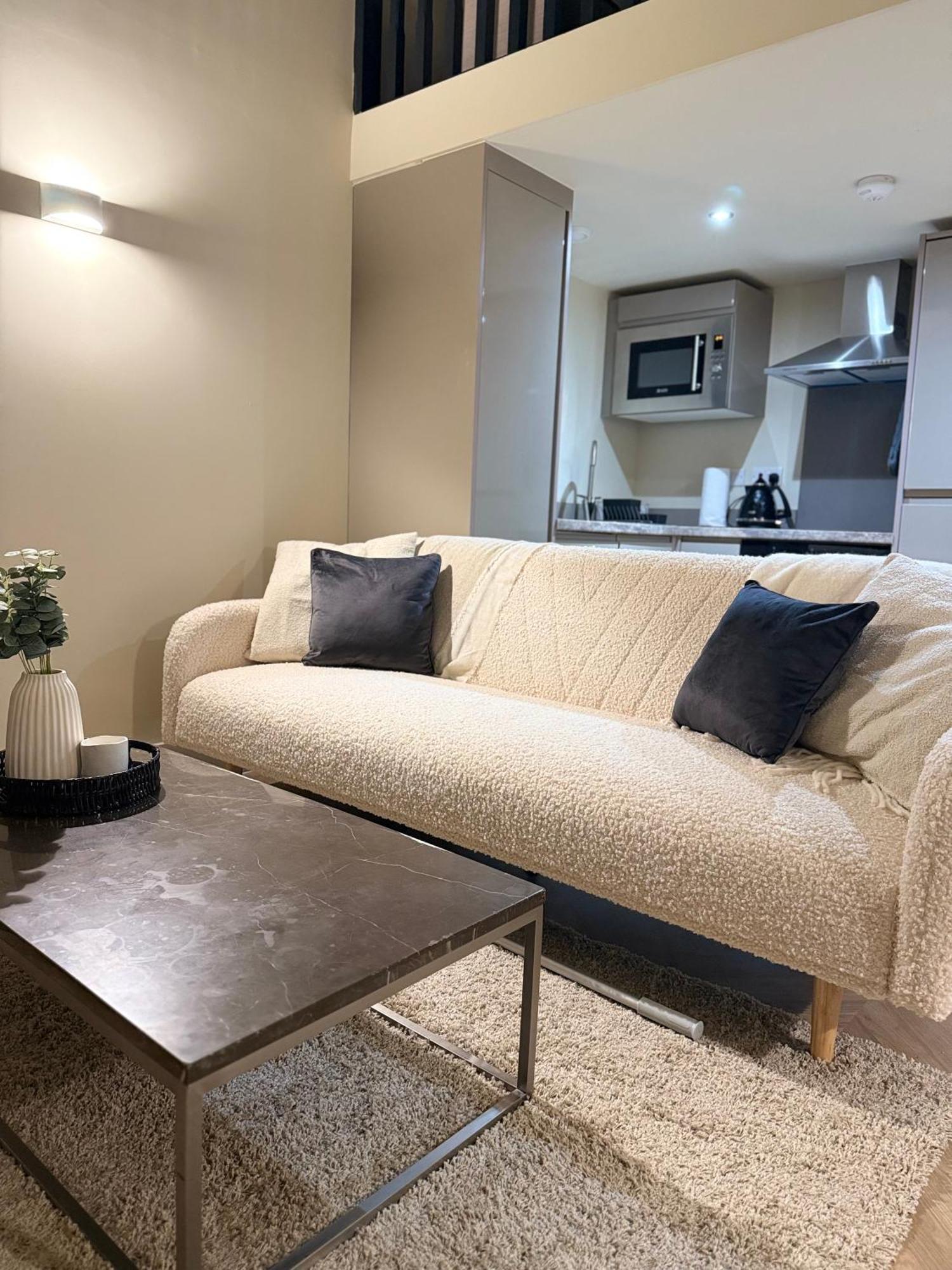 Cosy Mezzanine Apartment Leeds City Centre Exterior photo