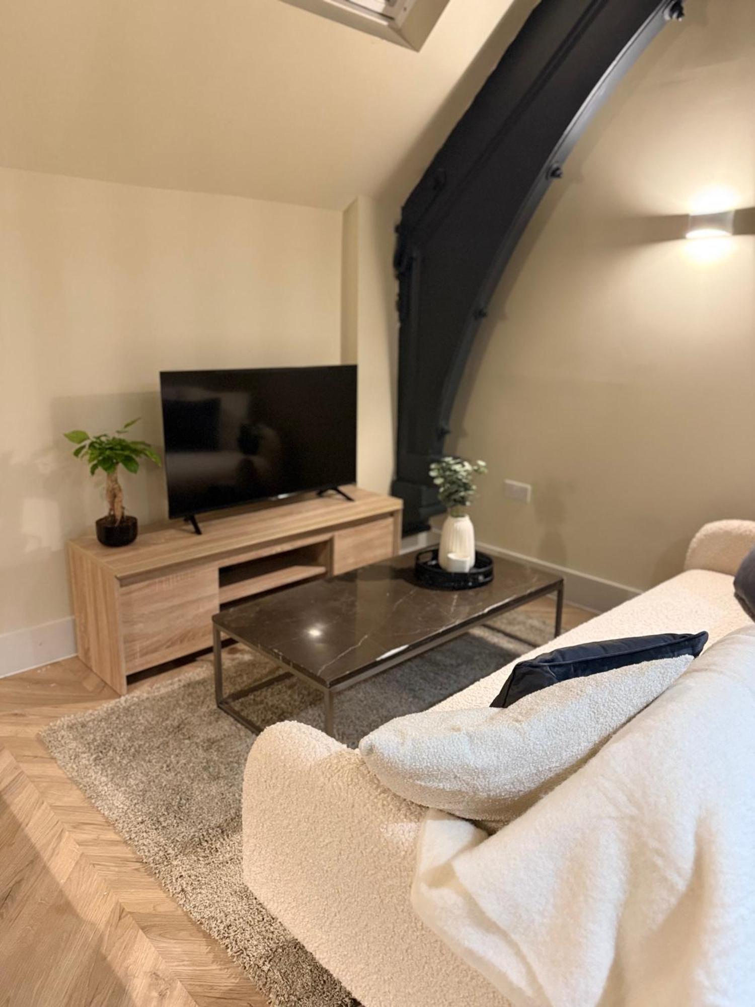 Cosy Mezzanine Apartment Leeds City Centre Exterior photo